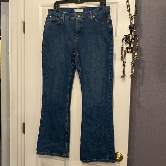 WRANGLER - jeans: ‘As Real As’ blue, pockets, zip, belt hoops, button - 12x30/L - Picture 10 of 16